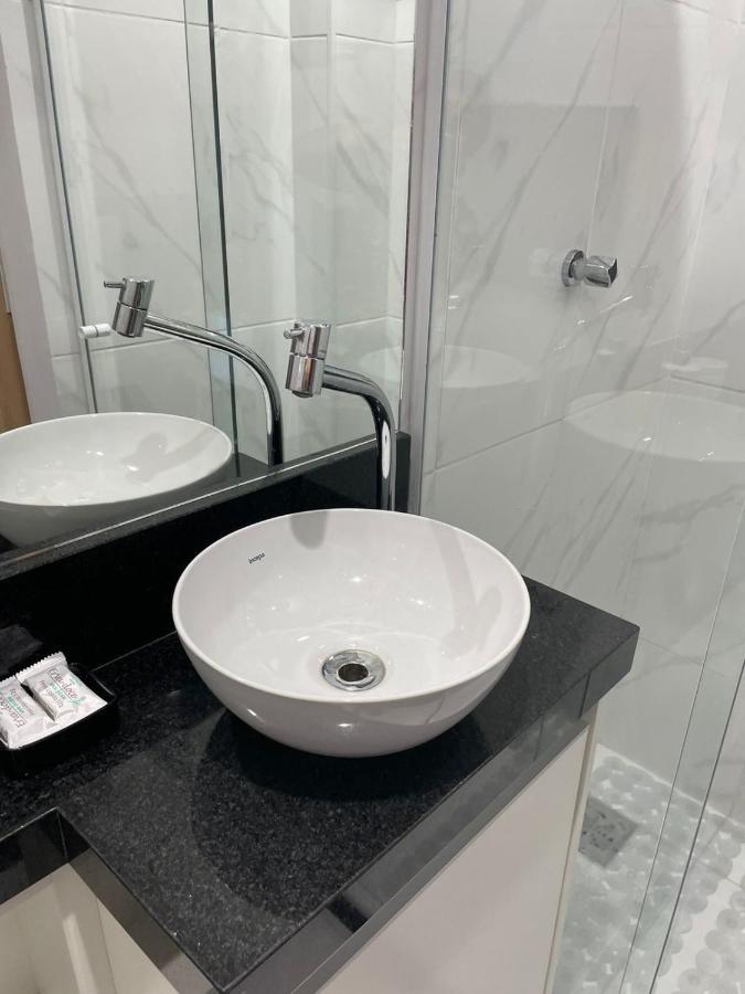 Apartamento Moderno E Super Confortavel Localizado A Alguns Passos Da Praia Grande Arraial do Cabo Bagian luar foto